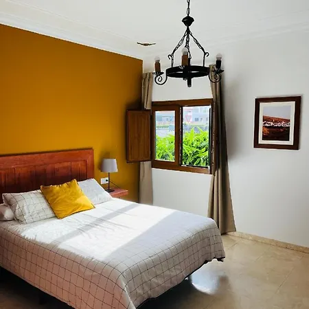 Hotel-finca Rural José Manuel 28pax * San Bartolomé