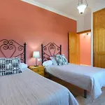 Hotel-finca Rural José Manuel 28pax * San Bartolomé
