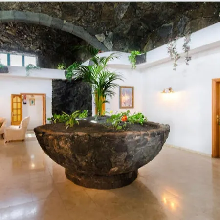 Hotel-finca Rural Jose Manuel 28pax Landhuis
